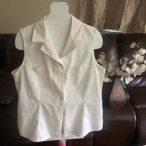 Allison Taylor junior top blouse
